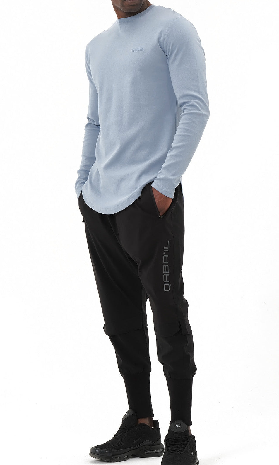  QL Pantalon Cross Over in Black - QABA'IL,