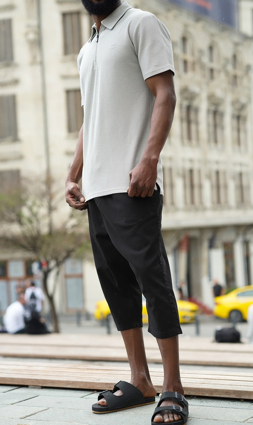  QL Cropped Denim Trousers S25 Black - MOOMENN,